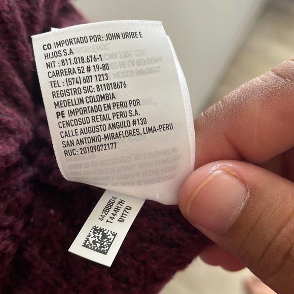 American Eagle Outfitters Knitted Sweater Cardigan - Picture 13 of 13